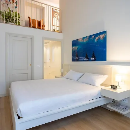 Brera-montenapoleone-duomo Loft Lusso E Giardino * Milan
