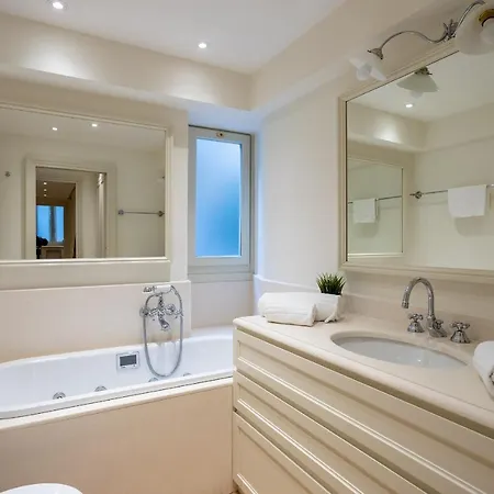 Apartment Brera-montenapoleone-duomo Loft Lusso E Giardino