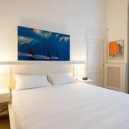 Brera-montenapoleone-duomo Loft Lusso E Giardino * Milan
