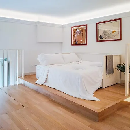 Brera-montenapoleone-duomo Loft Lusso E Giardino Milan